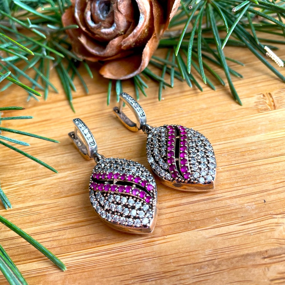 925 Sterling Silver, Ruby & Topaz, Drop Earrings - Picture 3 of 8